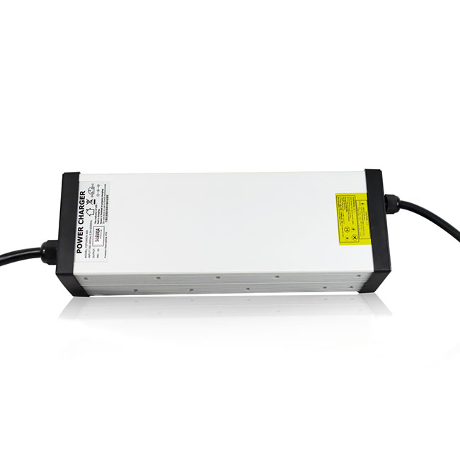 Chargeur de batterie au plomb-acide au lithium LiFePO4 12 V 12,6 V 14,6 V 80 A